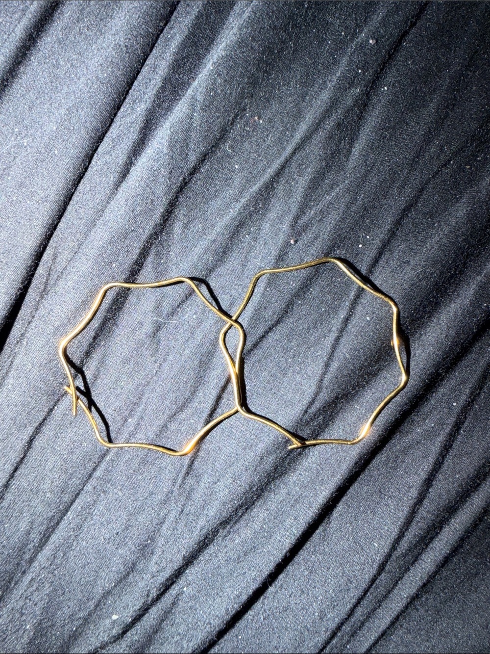 Gold Wavy Octagon Hoop Earrings